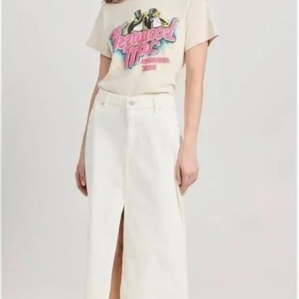 NWT Daydreamer Fleetwood Mac Graphic
Tee - Cream- Size:Small - Picture 2 of 4
